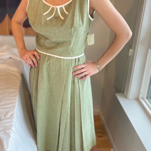 Vintage green 1950s dress from Peck & Peck, New York 5th Ave. Never worn w/ tags - Picture 11 of 15